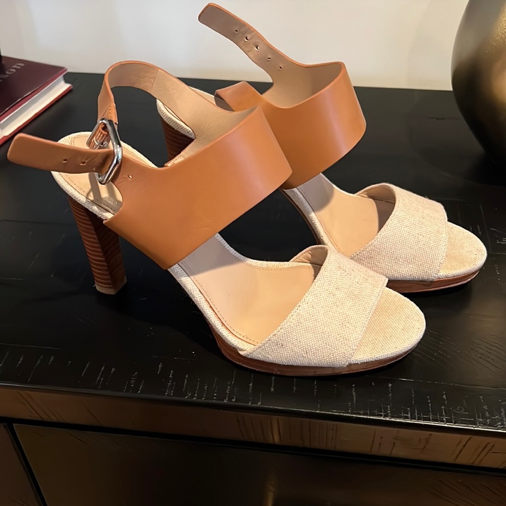 Via Spiga tan sandals